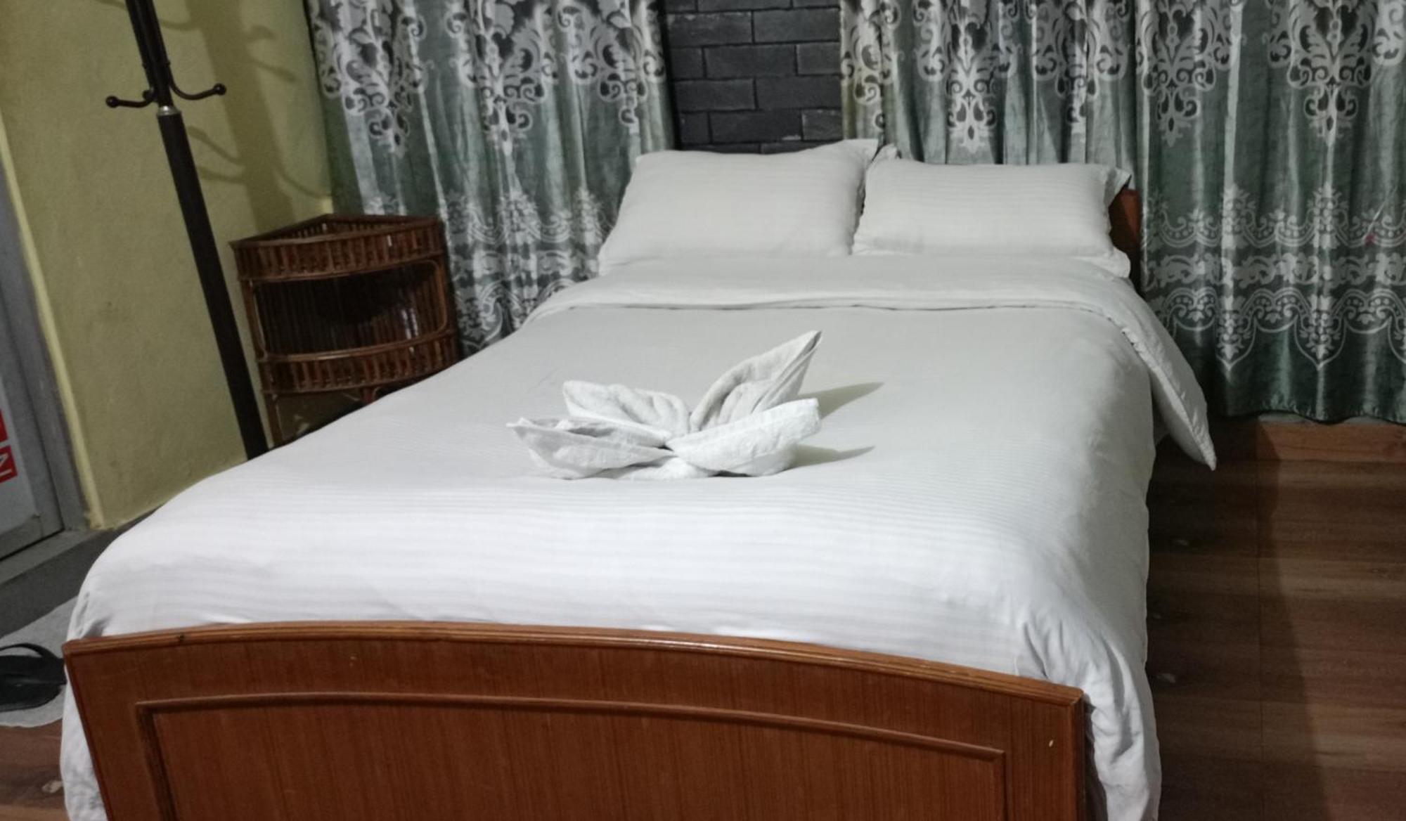Pokhara Metro Eco Hotel Pokoj fotografie